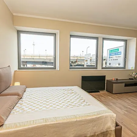 Giglio Terminal Traghetti Genoa