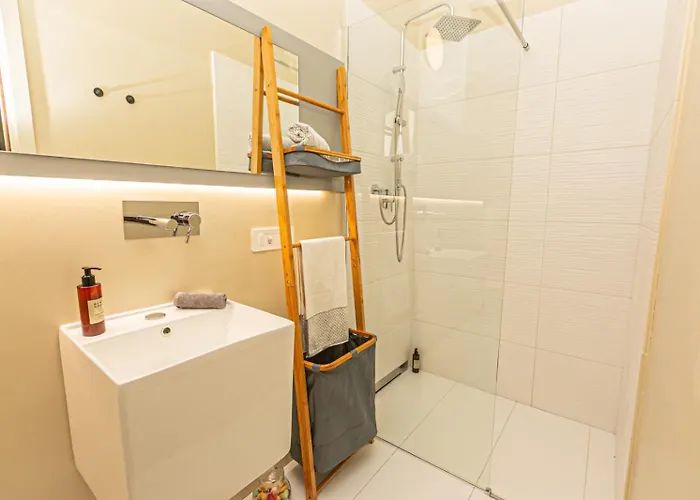 Giglio Terminal Traghetti * ジェノヴァ