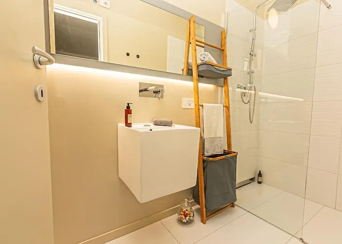 Giglio Terminal Traghetti ジェノヴァ