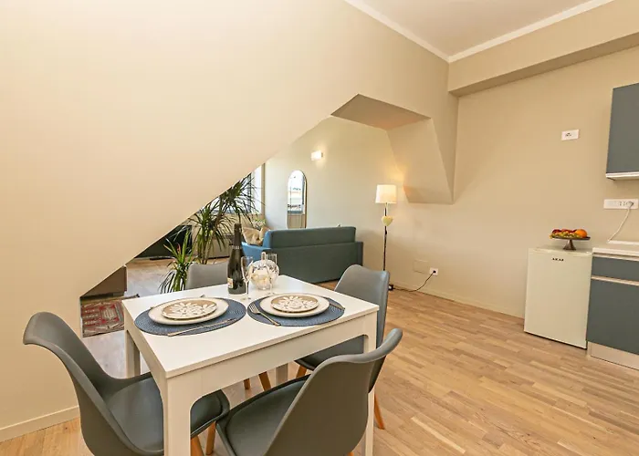 Giglio Terminal Traghetti アパート ジェノヴァ